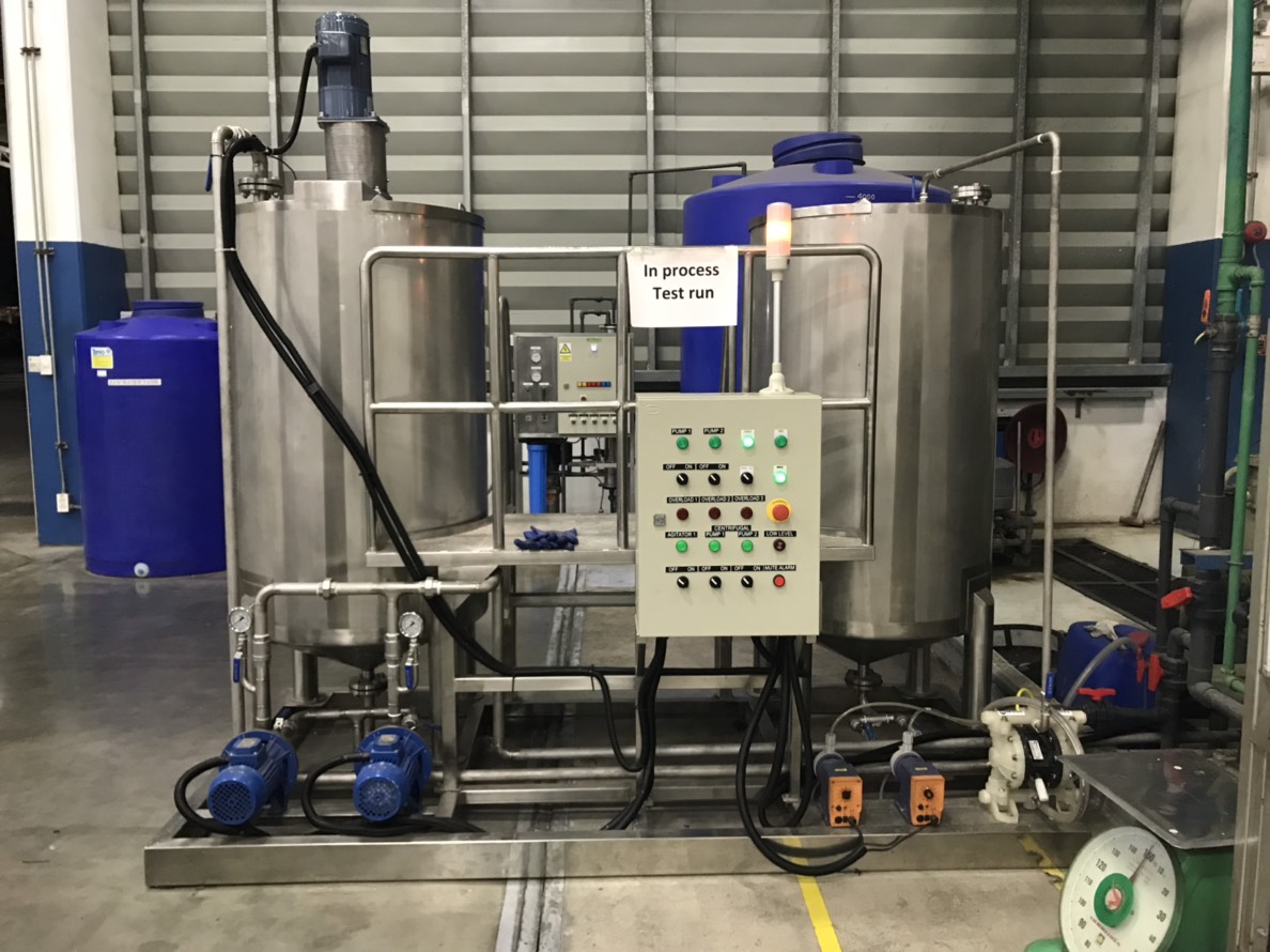 chemical feeding unit